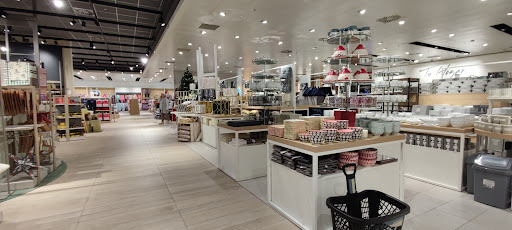 Dunnes Stores - Visual