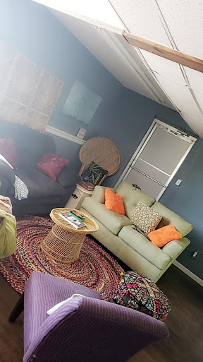 Ten Hippies Dispensary - Thumbnail