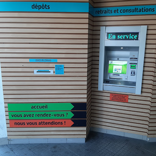 Crédit Agricole Angers Les Justices - Banque Assurance - Thumbnail