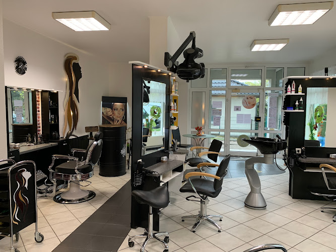 Hairdresser Sabine Dieckhoff