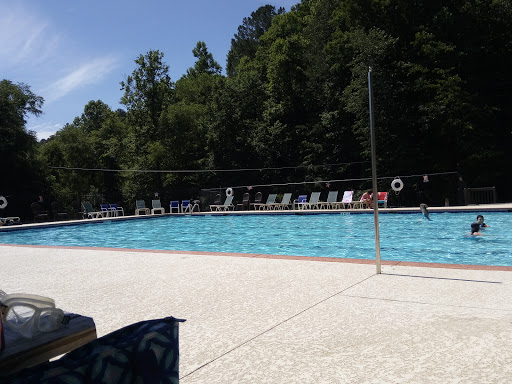 Riverside Pool & Park