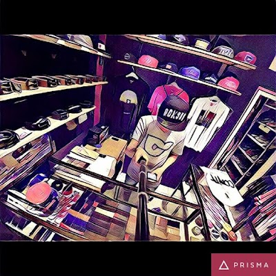 Photos of Comett Store