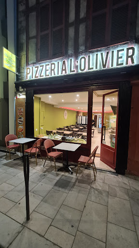Photo 1 - Fee Ta Pizz