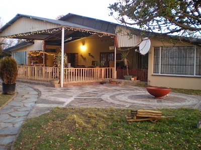 Photos of akw&ecirc;la guest farm
