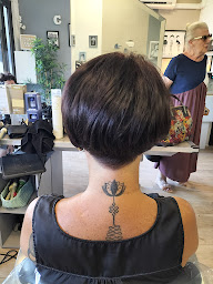 Photo n°14 de Coiff&moi avec style à Hyères (Salon de coiffure)