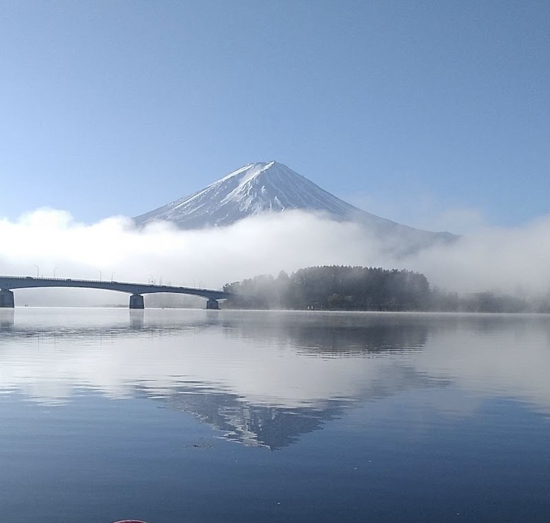 河口湖 わかさぎ釣りドーム船 浅間丸