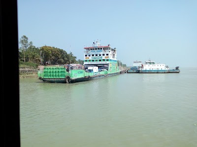 Photos of Daulatdia Bus Station