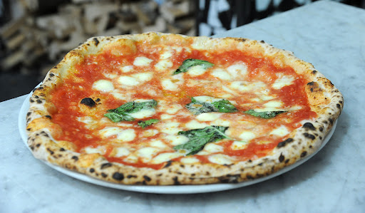 Pizzeria de Simone - Thumbnail