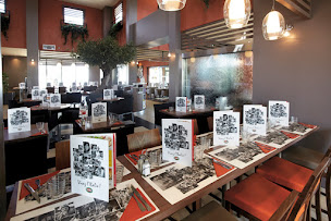 Photo n°1 de Del Arte à Saint-Pierre-du-Mont (Restaurant de spécialités d'Italie du Sud)