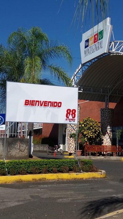 Photos of Monte General Shopping Center