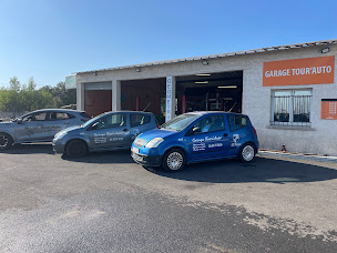 Photo n°3 de Tour auto à Sauve (Garage automobile)
