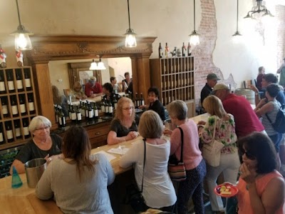 Jaramillo Vineyards Wine Tasting Room