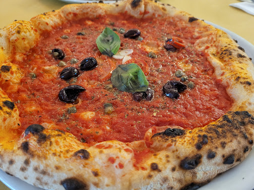Taverna Luciana - Ristorante e pizzeria Cucina Tipica Napoletana - Thumbnail