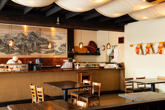 Toni's Sushi Bar by null