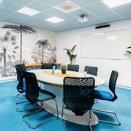 Photo n°16 de CITY SURF PARK LYON à Décines-Charpieu (Magasin de surf)