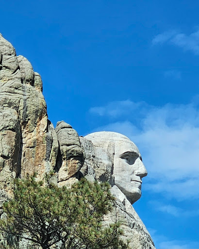 Mount Rushmore National Memorial - Thumbnail