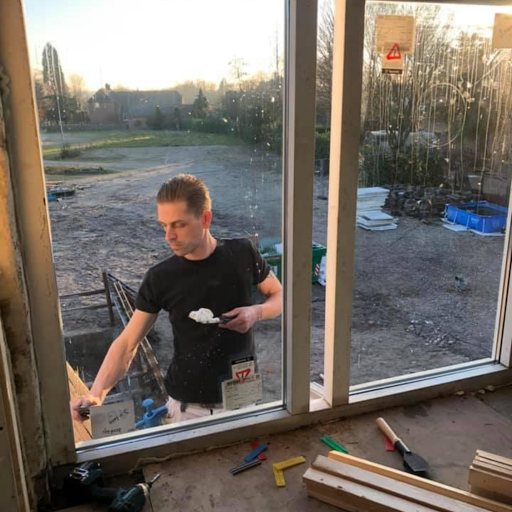 J van Leth glas en schilderwerken - Thumbnail
