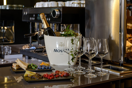 Hotel Metropolitan by null