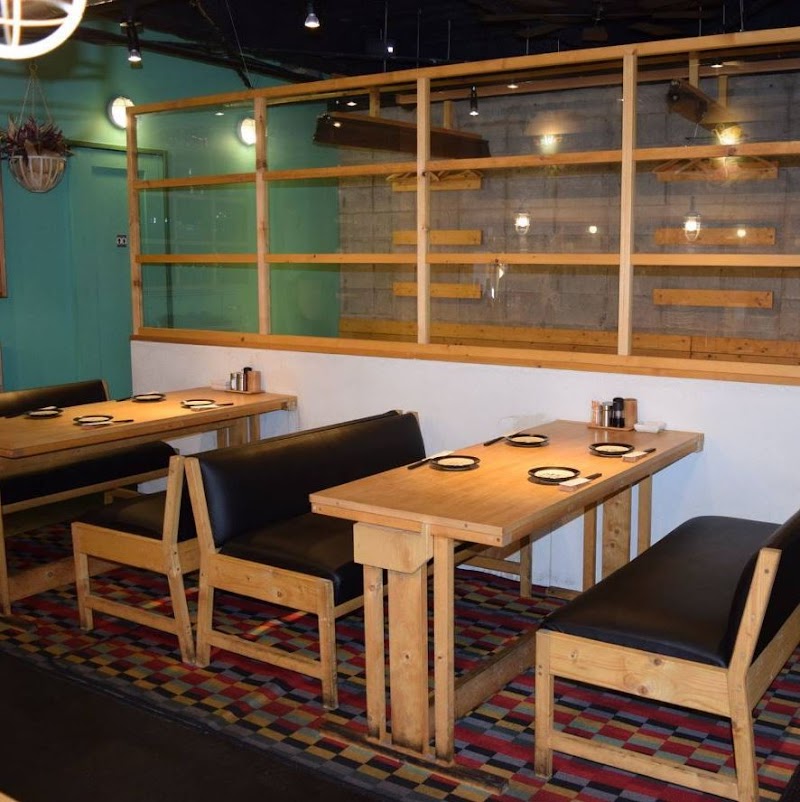 焼鳥 かどや 白木原店