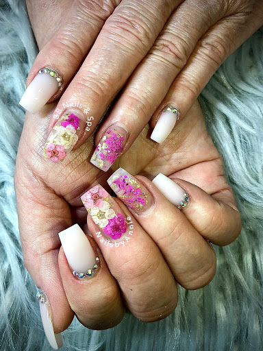 BB Nails & Spa
