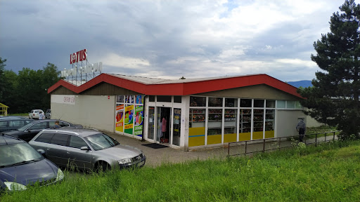 Nákupní centrum Lotus - Thumbnail