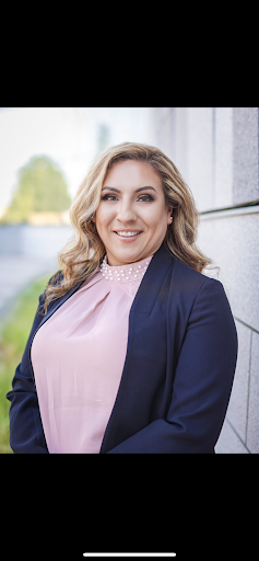 Cecilia Beltran : Realty In Motion - Thumbnail