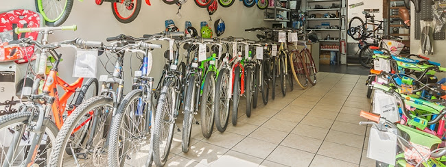 Opinii despre E.S.B. Electric Scooters în Κέρκυρα - Αντιπρόσωπος μοτοσικλετών