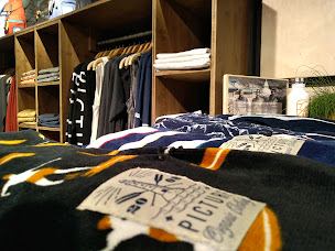 Photo n°4 de Picture Store Pau à Pau (Magasin de vêtements de sport)