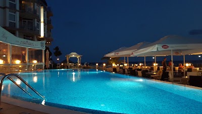Photos of Hotel Royal Bay