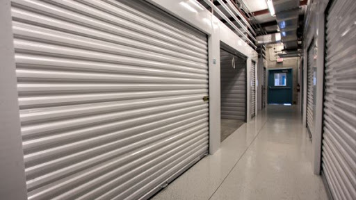 Super Storage Self Storage - Visual