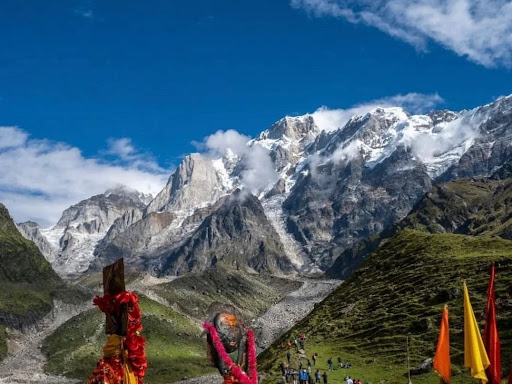 Bhairavnath temple is also know as Bhukund baba temple is located south of Kedarnath temple in Ut… post image