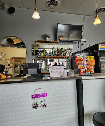 Charlie's Pizza & Subs - United States