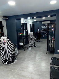 Photo n°14 de News Coiff à Miramas (Salon de coiffure)