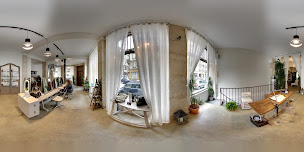 Photo n°29 de Jenny & Paola Maison à Paris (Salon de coiffure)