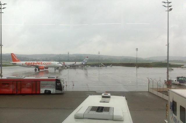 Aéroport International Jean Paul 2