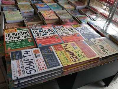 Photos of Toko buku pelajar 2