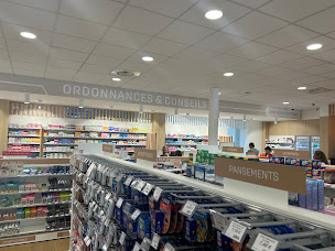 Photo n°13 de Pharmacie François 1er à Vitry-le-François (Pharmacie)