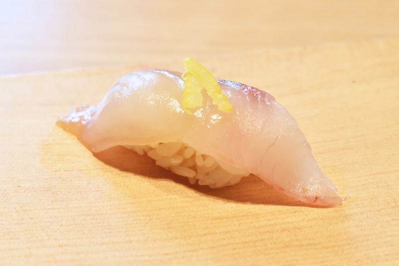 地魚大衆酒場 金八