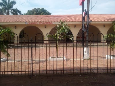 Photos of Banco Atlantida