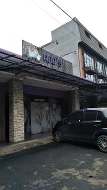 Ano's Spa & Salon, Author: choky suprapto