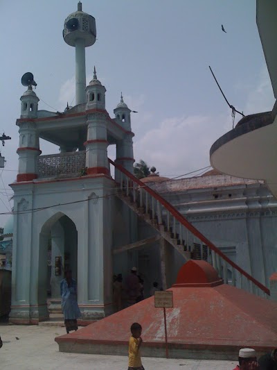 Photos of Hazrat Mokhdum Shah Jame Mosque (Boro Masjid)