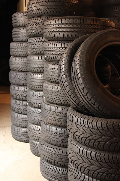 Photos of Tires Second hand Wheels Gorni Bogrov