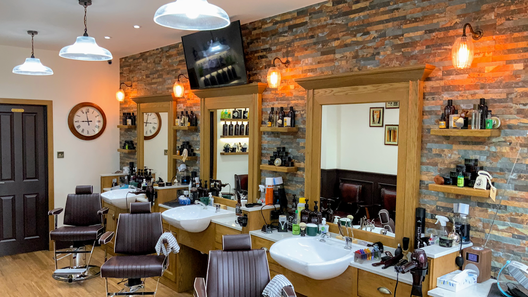 How to Find the Best Barbers Shops Near Me - Judes Barbershop