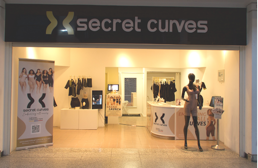 Secret Curves - Shapewear London Logo