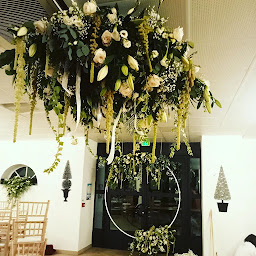 Photo n°12 de Discours de fleurs à Vercel-Villedieu-le-Camp (Magasin)