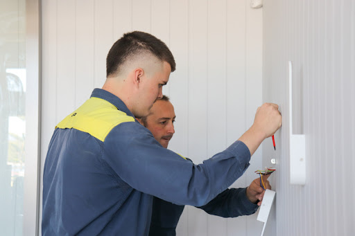 D.Frame Electrical - Level 2 Electrician - Thumbnail