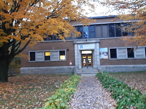 The Four Winds Elementary school (Belvédère Pavilion)