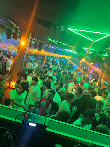 Pura Vida Club