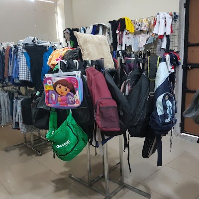 Photos of El Closet Americano