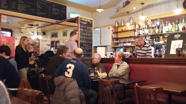 Le Balbuzard Café